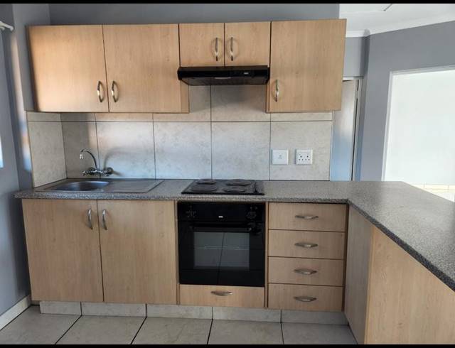 2 BEDROOM PROPERTY TO RENT IN RICHARDS BAY CENTRAL
